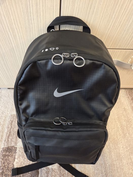 Vand ghiozdan Nike  impermeabil 45×30×15 cm