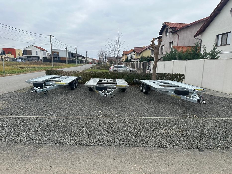 Inchiriez platforma auto