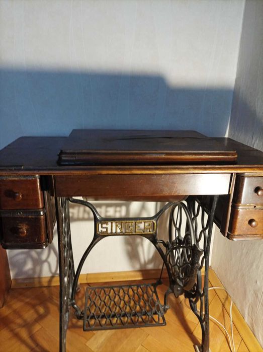Шевна машина Сингер