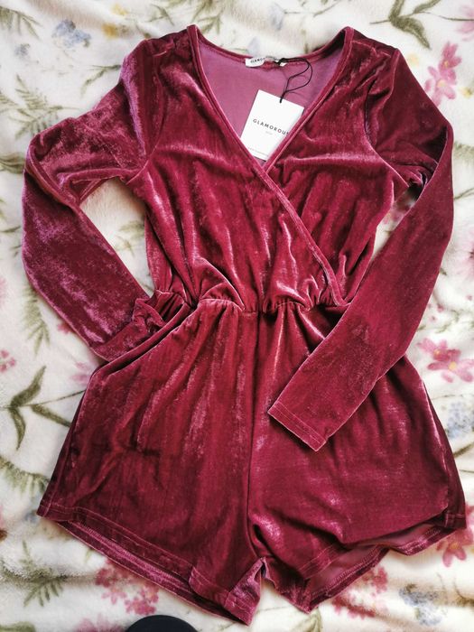 Salopetă din catifea, mărimea 36, Nouă