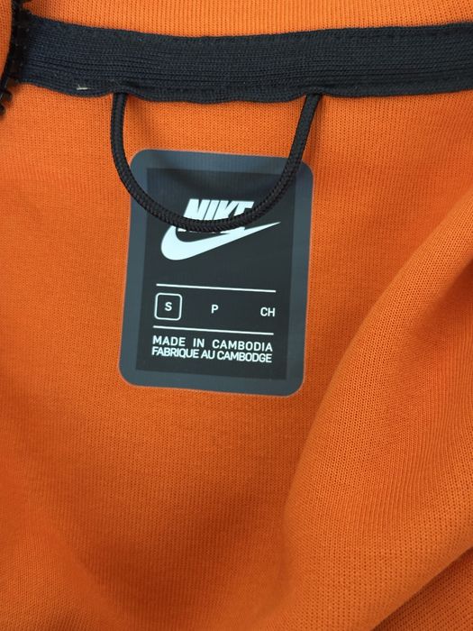 Nike tech fleece orange top оранжев Оригинален! CU4489-893