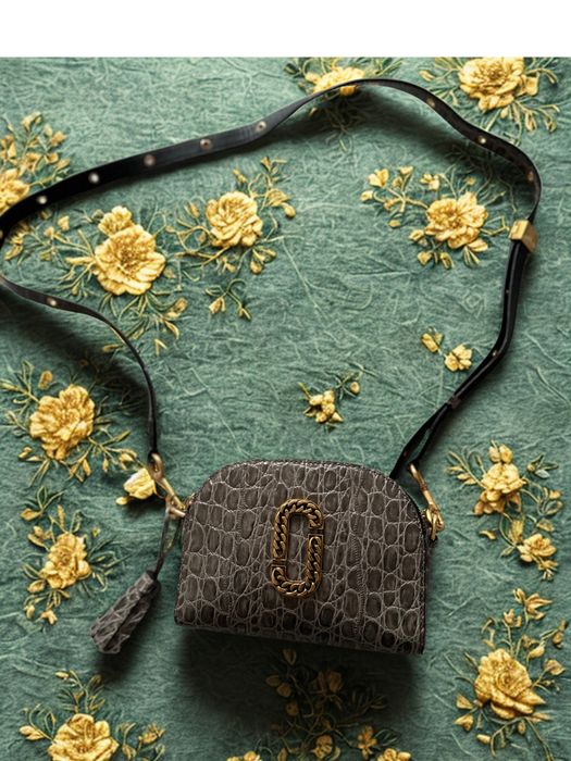 Marc Jacobs- кросбоди чанта