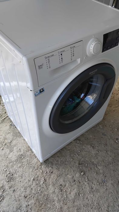 Hotpoint-Ariston 8 кг