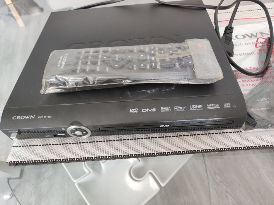 НОВО DVD Crown  с USB