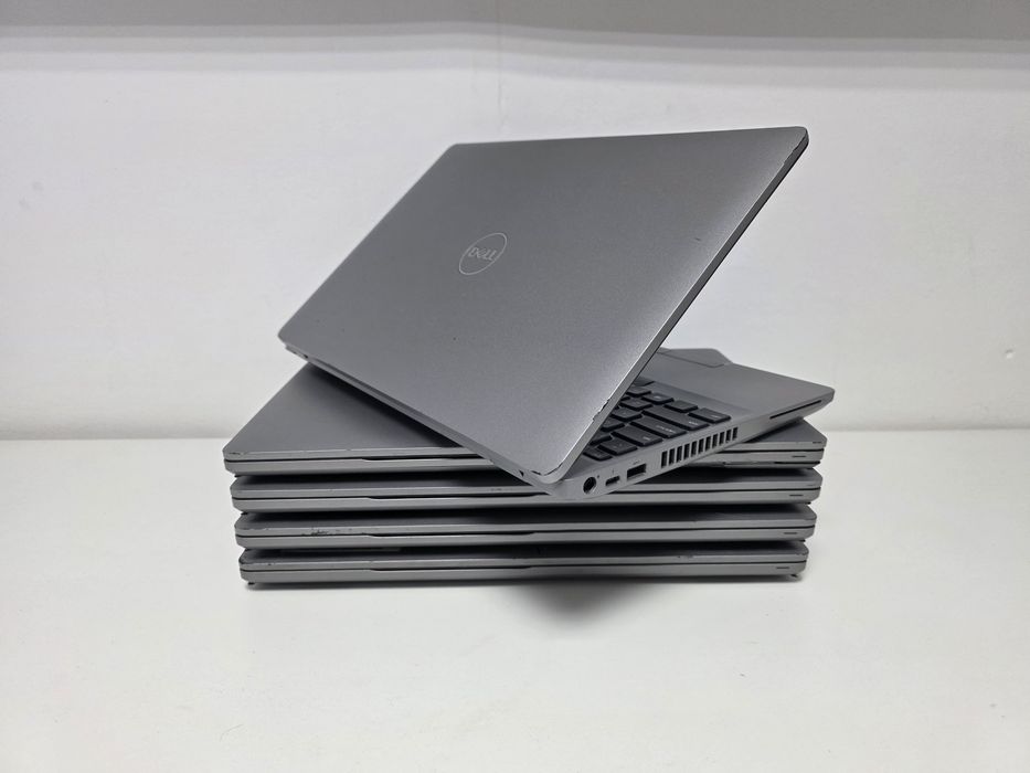 SUPEROFERTA! Laptop Dell Latitude 5511 i7-10850H 16GB 15.6" FullHD iluminare taste. GARANTIE 1 AN