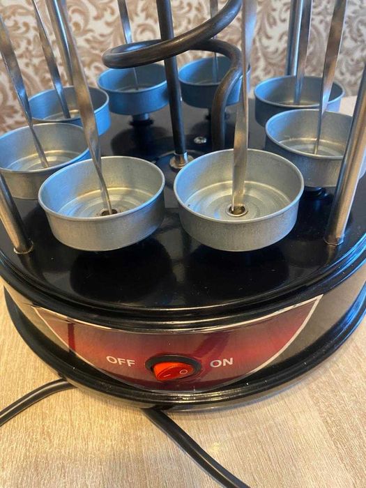 Продам б/у шашлычницу