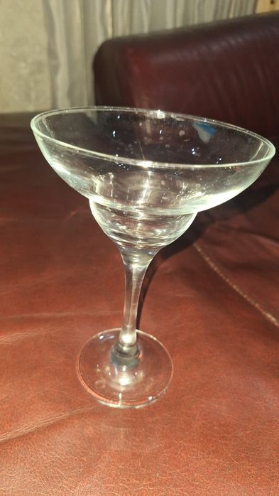 Бокал для мартини фужер