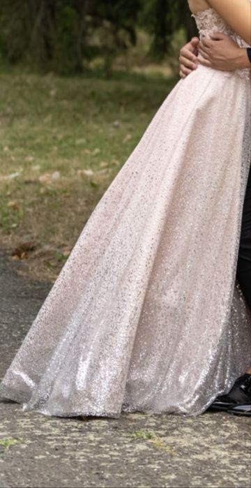 Дърга рокля за специални поводи