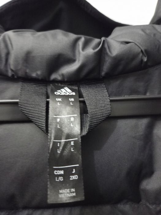 Adidas original 55000.