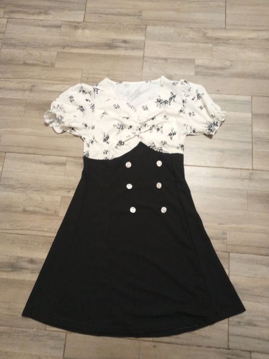 Rochie de fete  elegantă