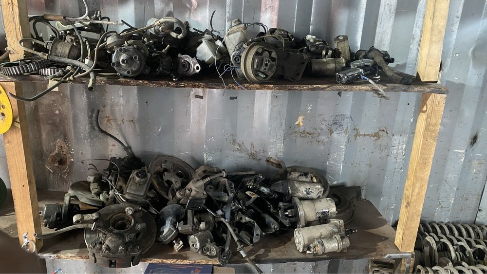 Ваз 2114,2115 разбор все есть