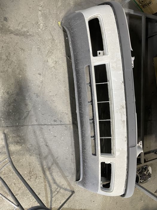 Бампер передний гольф 4