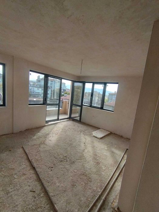 Продава се Двустаен апартамент в Търговище, Боровец - 67 кв.м за 1374 €/кв.м - Снимка #5