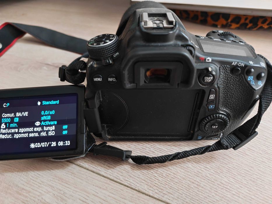 Aparat foto dslr Canon 70 d +  2 obiective