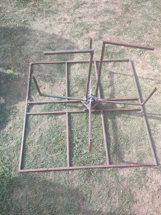 Dispozitiv de derulare țeavă pentru încălzirea în pardoseala