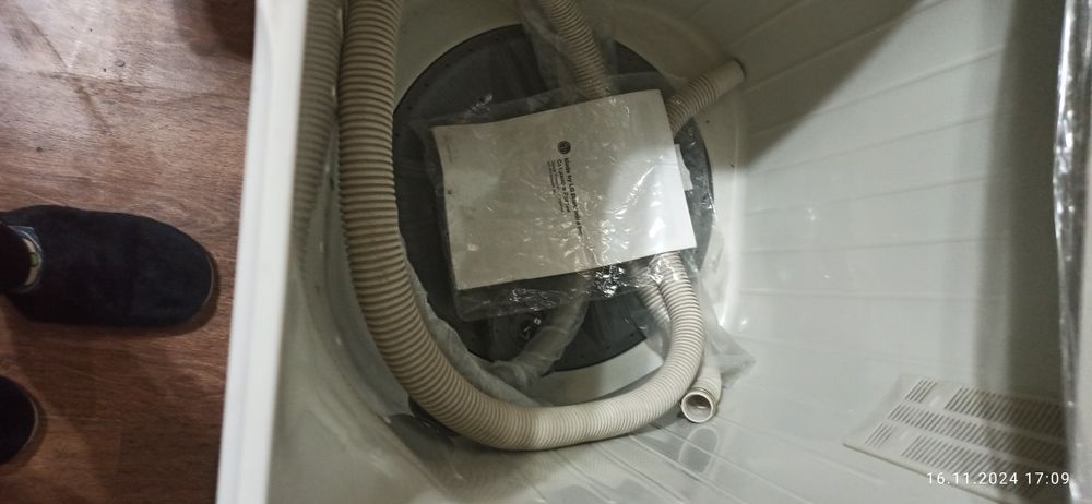 Продается стиральная машина.