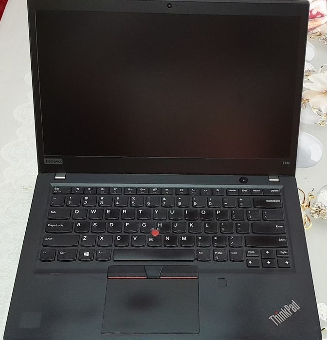 Lenovo ThinkPad T14s AMD Ryzen 5 PRO 4650U CPU 6/12 16/256GB