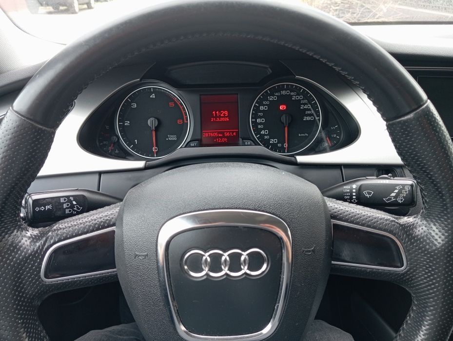 Audi A4,2,0l,2011