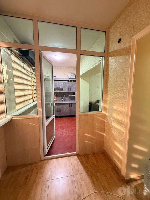 Срочно продаётся квартира Микрорайон