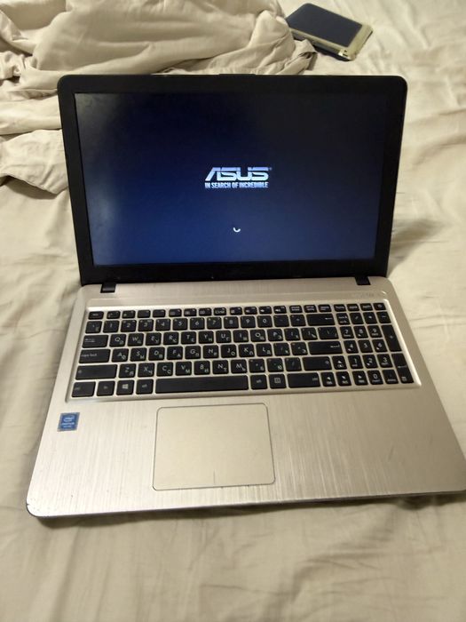 Ноутбук Asus X540MA