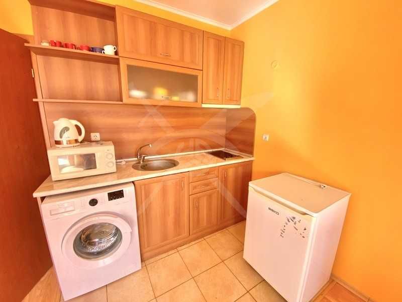 Продава се Двустаен апартамент в к.к. Слънчев бряг - 67 кв.м за 986 €/кв.м - Снимка #2