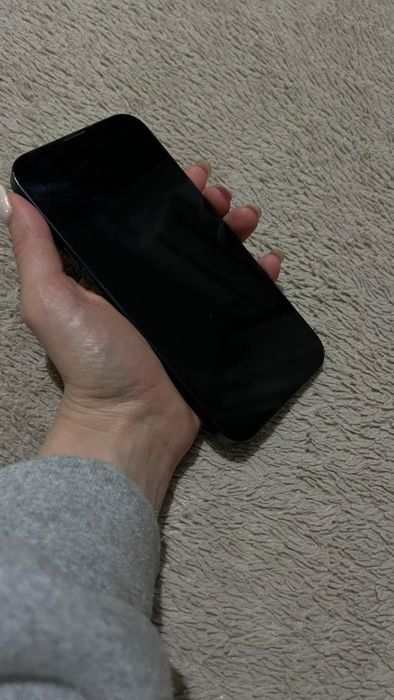 Продаю IPhone 14, 256гб