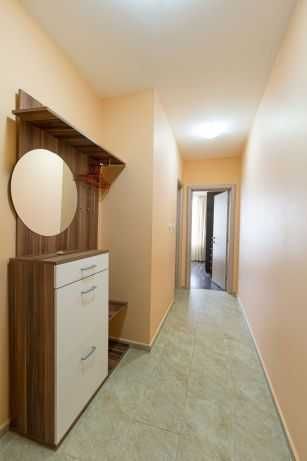 Дава се под наем Двустаен апартамент в Бургас, Лазур - 63 кв.м за 275 € - Снимка #3