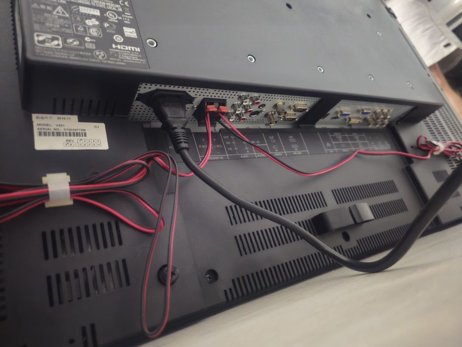 Nec P461 професионален монитор / телевизор 46"  Full HD 24/7