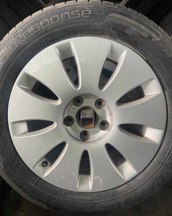 Jante aliaj Audi R16 cu anvelope de vara 205 60 R16 7Jx16H2 ET35