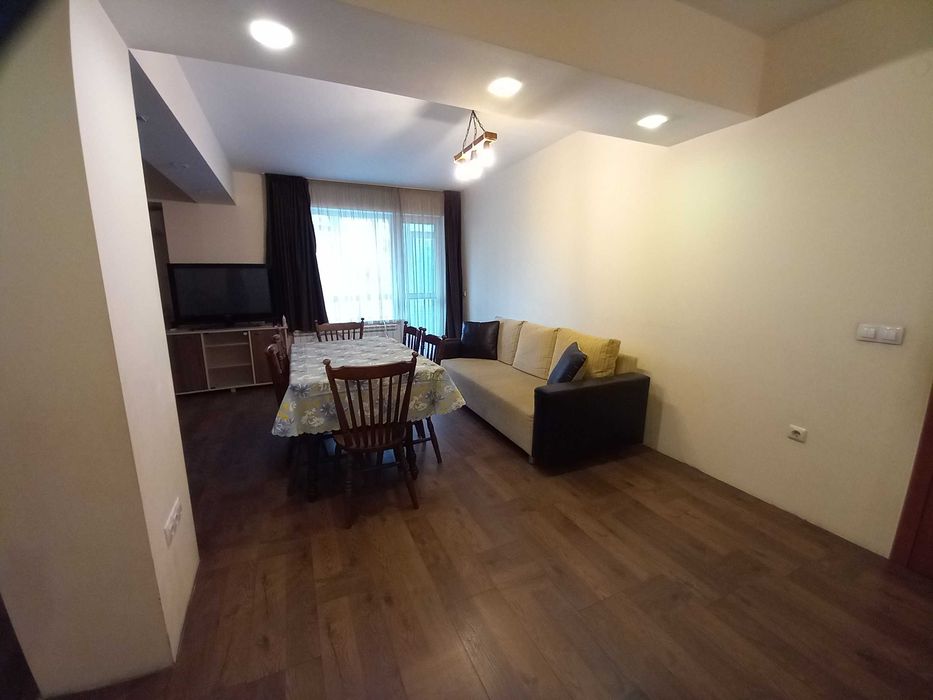 Продава се Тристаен апартамент в Варна, Бриз - 120 кв.м за 1834 €/кв.м - Снимка #2