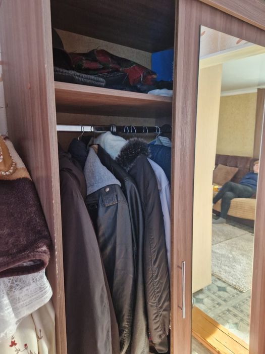 Продам шкаф купе