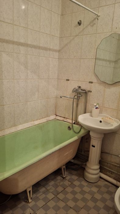 1-бөлмелі пәтер жалға беріледі