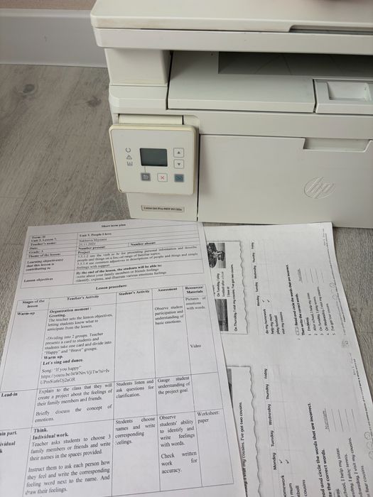 Принтер Hp laser jet pro MFP M130a