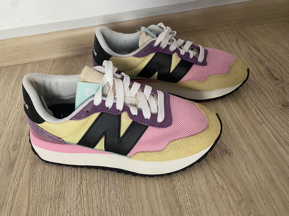 New Balance 237 Dama - Mărimea 36 - Purtati de 2-3 ori (Stare Excelentă)