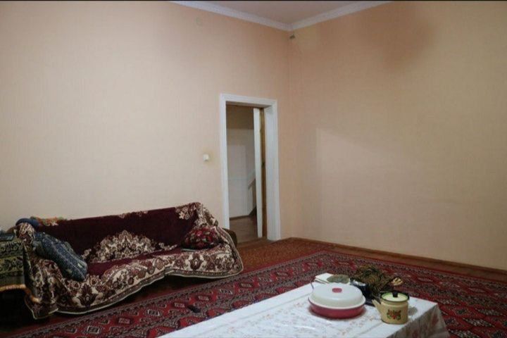 Продается 2-этажный дом