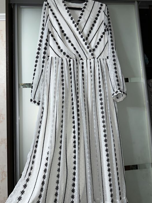 Продам турецкое платье в идеальном состоянии