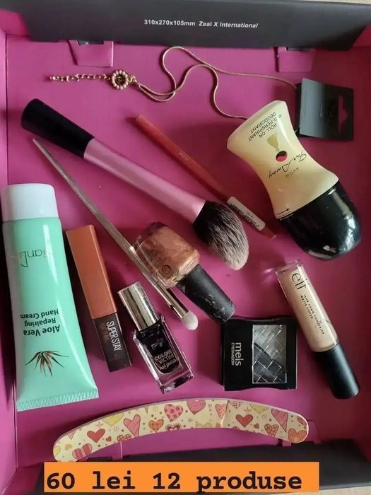 Cosmetice,produse make-up,accesorii dama,ceas nou și altele