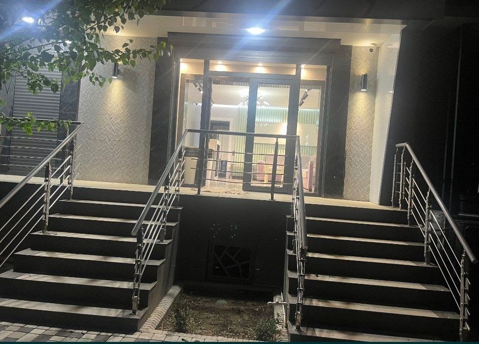 ЕвроОфис с мебелью  на Ц1 ( 75 м2)