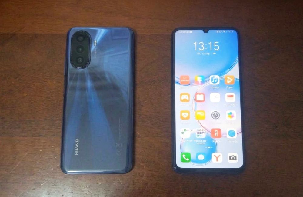 Huawei nova Y70    .