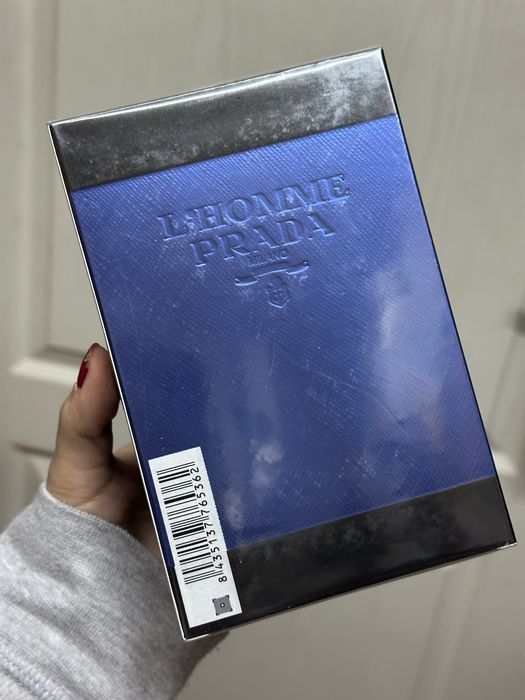 L’homme prada l’eau