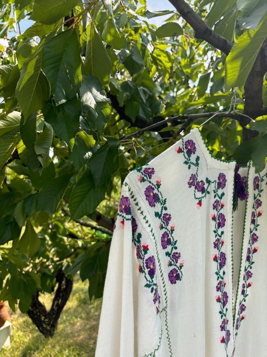 Ie autentica romaneasca