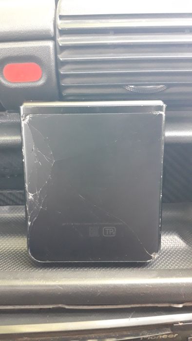 Samsung Galaxy Z Flip3 5G