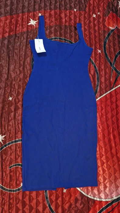 Красиво нарядное платье