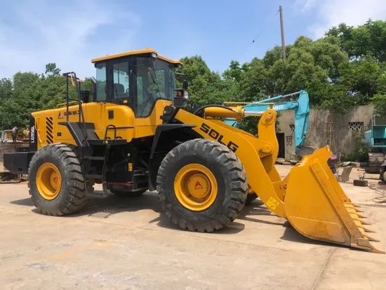 Услуги 3х кубового фронтального погрузчика