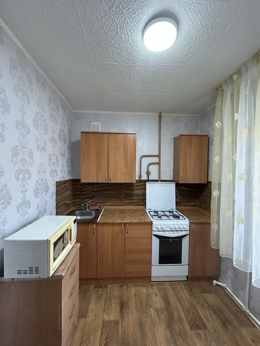 Срочно продам 1комн.кв.на Сазде