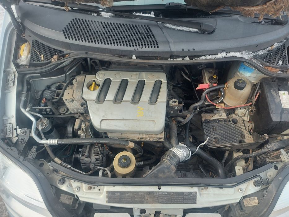 Рено Сценик  1.6 iна части!!! Renault Scenik