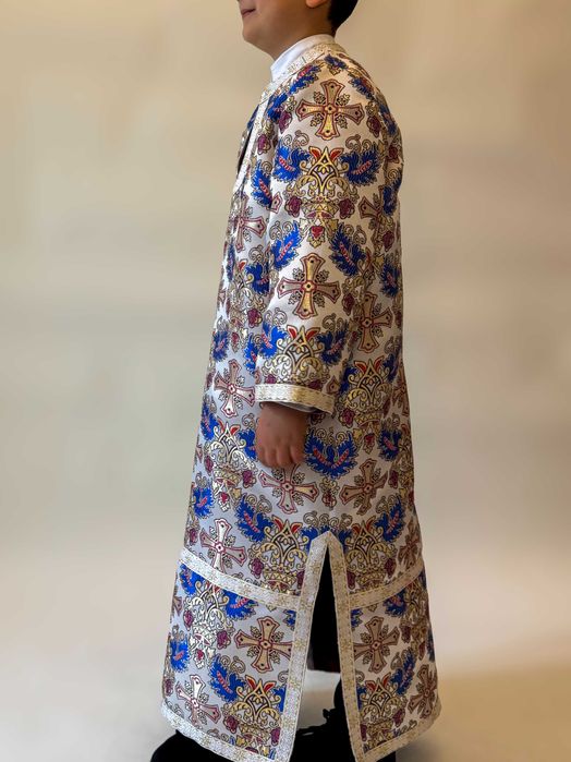 Veșmânt copii (paraclisieri) albastru cu model floral