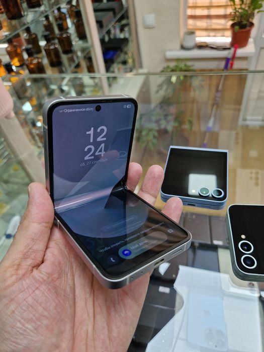 Samsung Flip 6 256GB