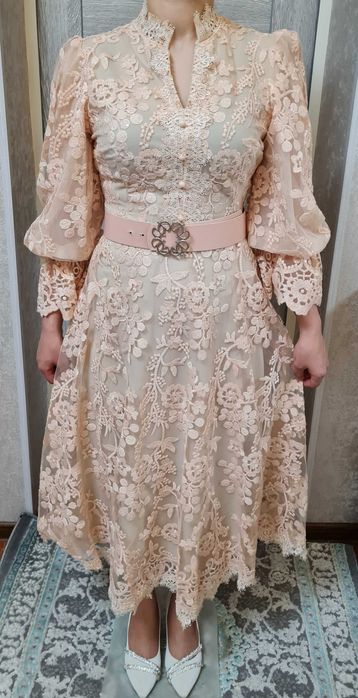 Продаем платье, только один раз надевали. Аёллар кўйлаги сотилади