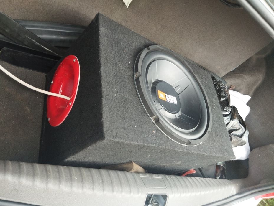 сабвуфер сотилади срочна пул керак